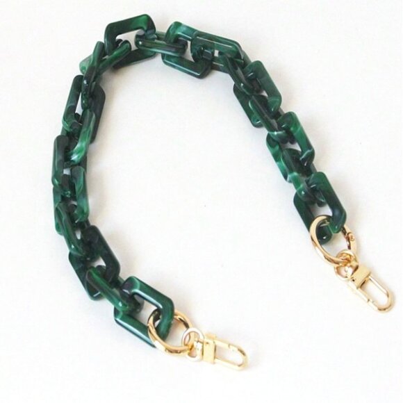 🆕️Green Acrylic Bag Chain⛓️Detachable ⛓️ Total Length:  15.75" - Picture 2 of 3